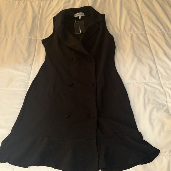 NWT Fashion Nova- Becca Blazer Mini Dress. Almost Famous. - Picture 3 of 5